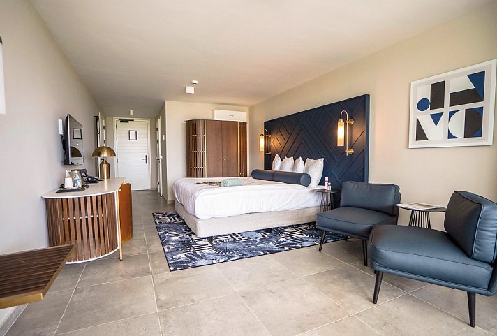 Mangrove Beach Corendon Curaçao All-Inclusive Resort, Curio by Hilton - Wohnbeispiel Deluxe (Zimmercodierungen UD2, UD3, UDO, FB9 & F1M)