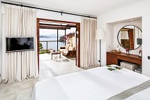 Hillside Beach Club - Wohnbeispiel Doppelzimmer seitl. Meerblick (Zimmercodierung DBN)