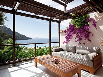 Hillside Beach Club