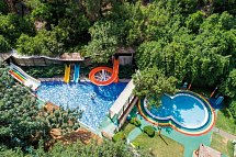 Hillside Beach Club
