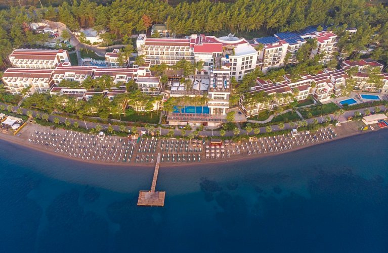 Orka Lotus Beach