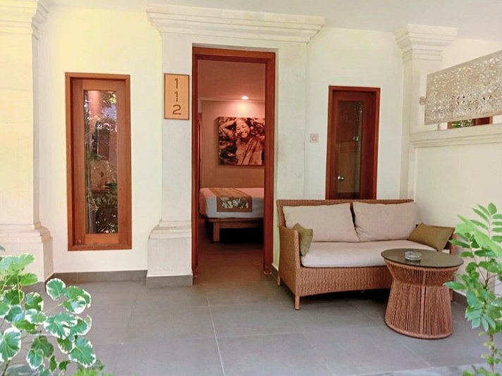 Puri Raja Hotel Legian Bali