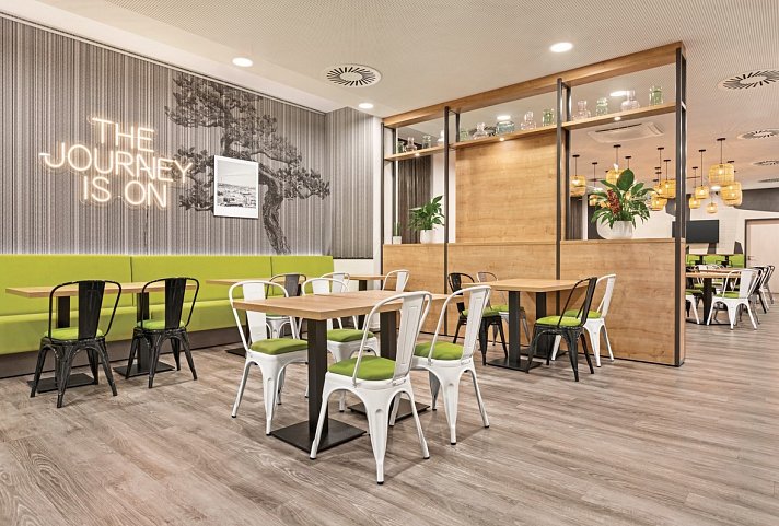 Super 8 by Wyndham Chemnitz