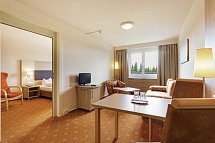 Hotel Am Bühl - Wohnbeispiel Familienzimmer (Zimmercodierungen FB1 & FP2)