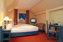 Buntes Haus Hotel Erbgericht - Wohnbeispiel Doppelzimmer Nussknacker (Zimmercodierung DB2)