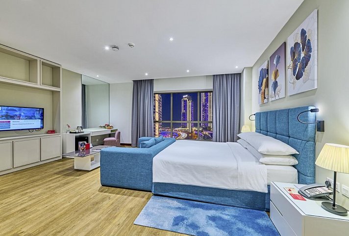 Ramada Hotel & Suites by Wyndham Dubai JBR - Wohnbeispiel Deluxe Room City King (Zimmercodierung DB1)