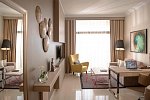 Two Seasons Hotel & Apartments