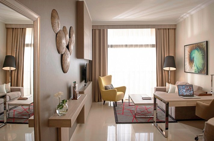 Two Seasons Hotel & Apartments