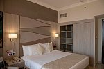 Two Seasons Hotel & Apartments