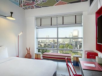 Hampton By Hilton Dubai Al Seef - Wohnbeispiel King Room with view (Zimmercodierung DB2)