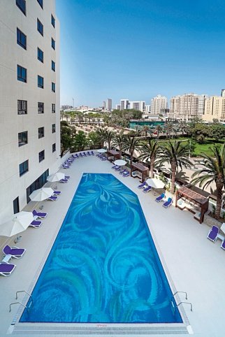 Arabian Park Dubai, an Edge by Rotana Hotel