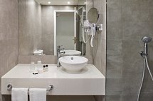 NH Lagos Algarve Resort - Beispiel Bad