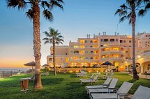 AP Oriental Beach