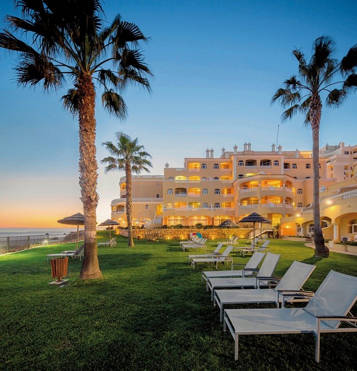 AP Oriental Beach