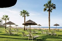 AP Oriental Beach
