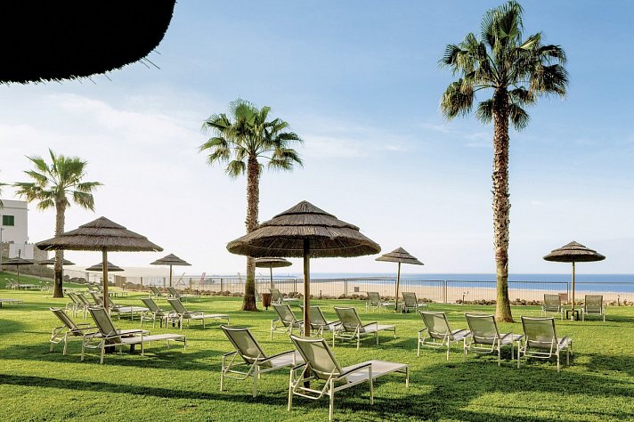 AP Oriental Beach