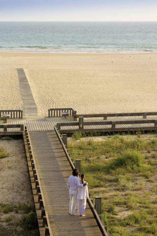 AP Oriental Beach