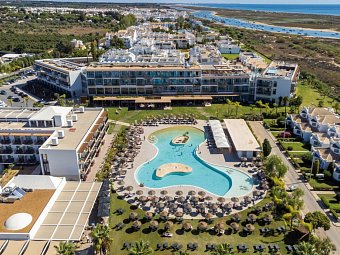 AP Cabanas Beach & Nature