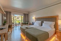 Pestana Carlton Madeira Premium Ocean Resort - Wohnbeispiel Doppelzimmer Classic Poolblick (Zimmercodierungen DBP & DC2)