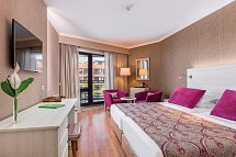 Enotel Lido - Wohnbeispiel Doppelzimmer seitl. Meerblick (Zimmercodierungen DBN & DP1)