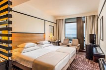 Pestana Casino Park Premium Ocean & Spa Hotel - Wohnbeispiel Doppelzimmer seitl. Meerblick (Zimmercodierung DBN)