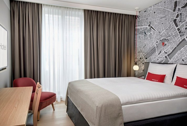IntercityHotel Frankfurt Hauptbahnhof Süd - Wohnbeispiel Doppelzimmer (Zimmercodierungen DB1 & DC1)