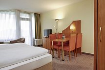 H+ Hotel Willingen - Wohnbeispiel Familienzimmer Deluxe (Zimmercodierungen FD1, FD2, UC1 & UC2)