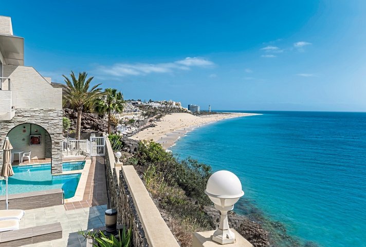 Atalaya de Jandía by LIVVO