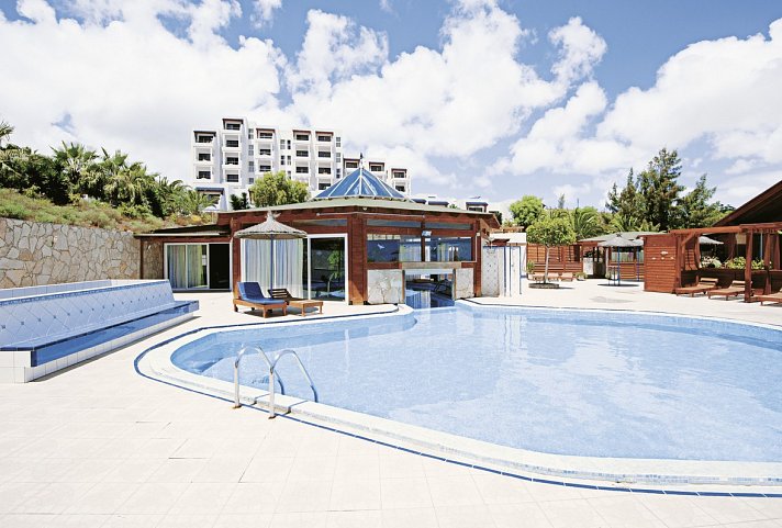 Marina Playa Suites