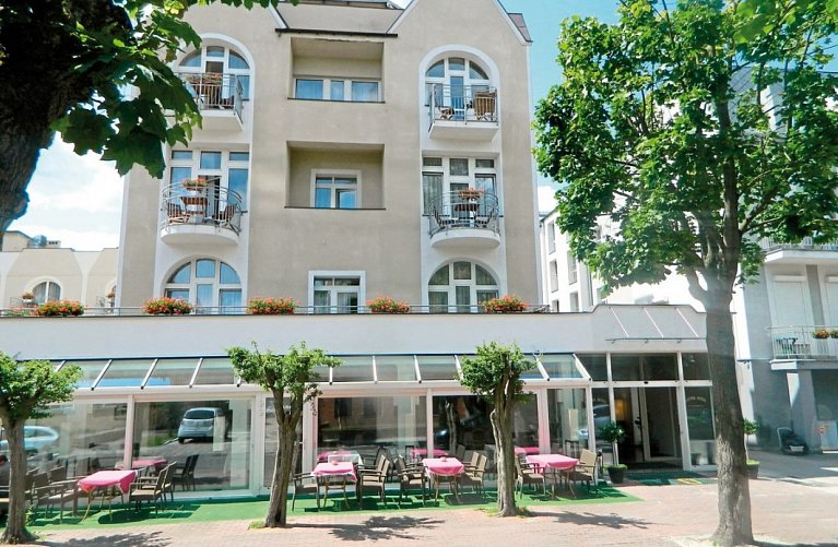 Atol Hotel & Spa