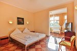 Villa Antares I & II