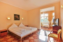 Villa Antares I & II - Wohnbeipiel Familienzimmer Villa Antaris II (Zimmercodierung FB9)
