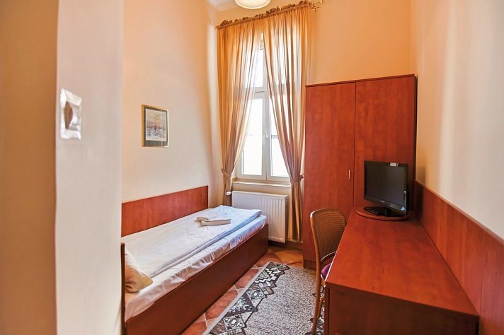Villa Antares I & II