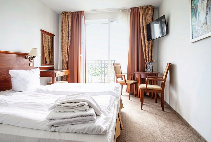 Gold - Wohnbeispiel Doppelzimmer Standard (Zimmercodierungen DG1, DG2 & DC1)