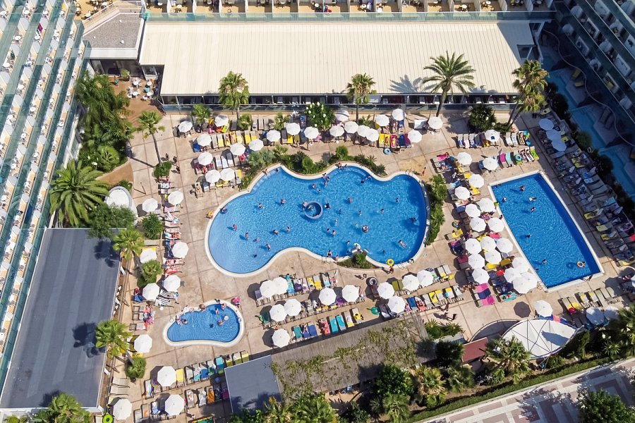 Golden Taurus Aquapark Resort