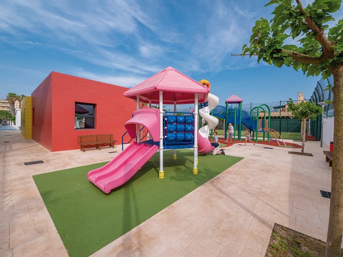 Golden Taurus Aquapark Resort