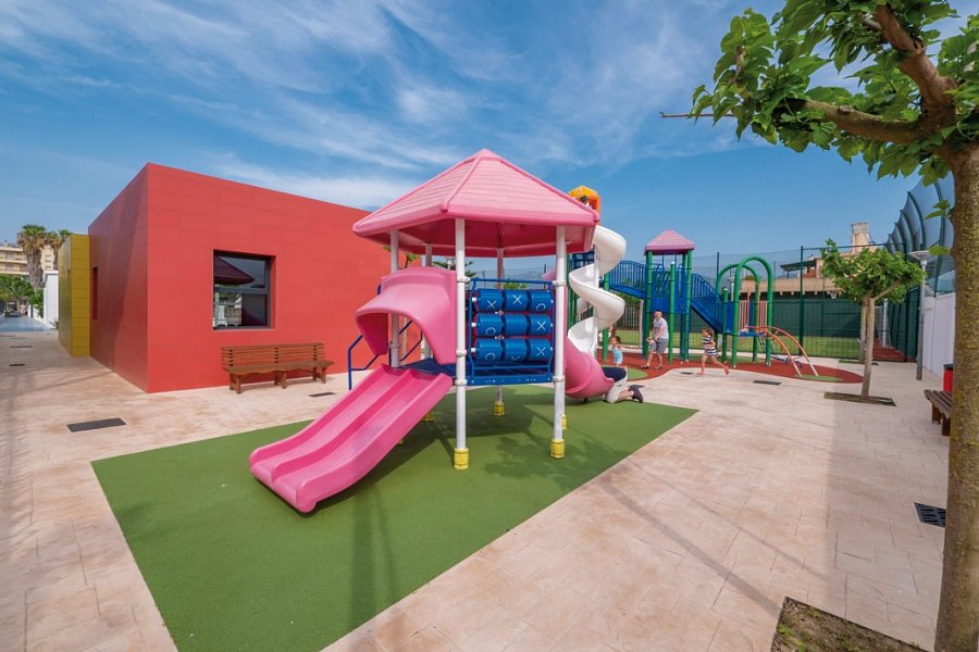 Golden Taurus Aquapark Resort