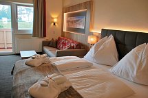 Hotel Restaurant Pariente - Wohnbeispiel Familienzimmer Deluxe (Zimmercodierung FD1)