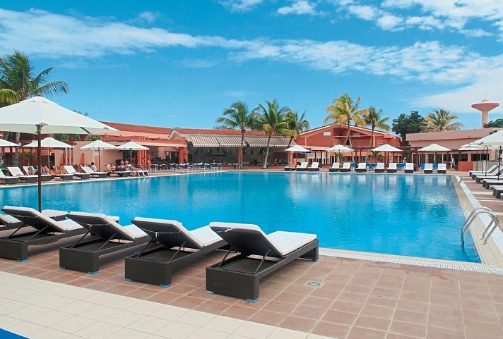 Blau Arenal Habana Beach