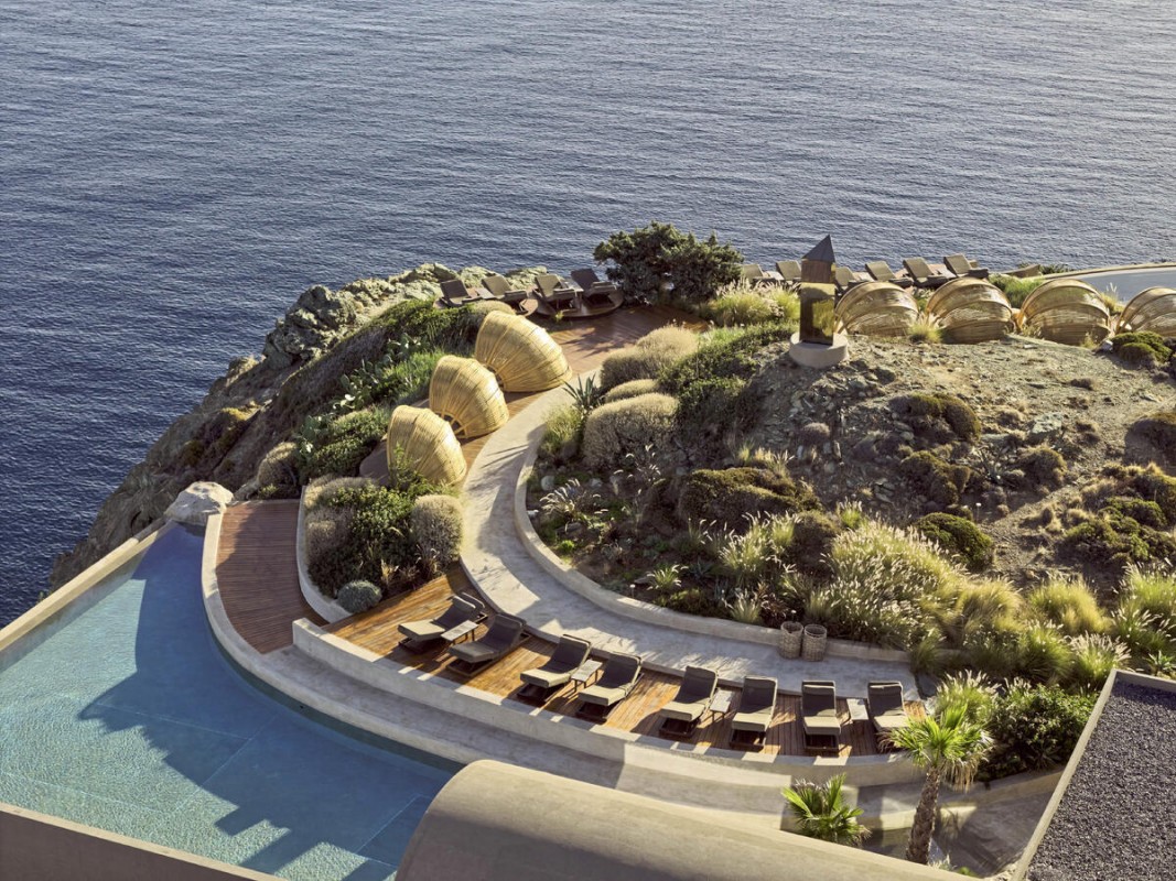 Acro Suites - A Wellbeing Resort