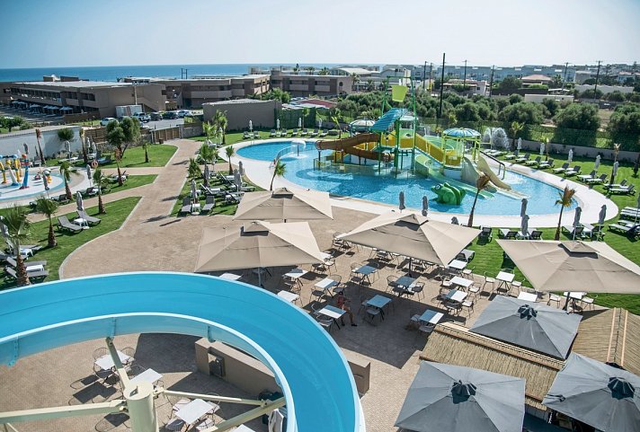 Senseana Sea Side Resort & Spa