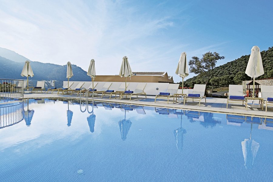 Filion Suites Resort & Spa