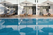 Sentido Amounda Bay - Wohnbeispiel Doppelzimmer Swim Up Gemeinschaftspool (Zimmercodierung DBQ)