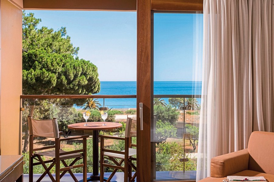 Kernos Beach - Wohnbeispiel Doppelzimmer Superior Meerblick (Zimmercodierung DSM)