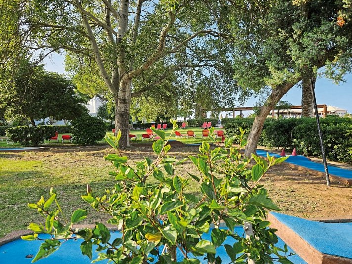 Apollonia Beach Resort & Spa