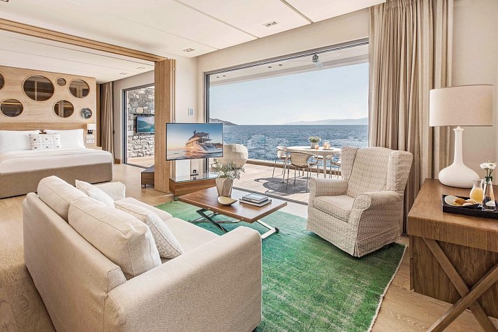 Elounda Beach Hotel & Villas - Ambassador Bungalow Suite Waterfront