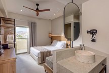 Neptuno Beach - Wohnbeispiel Doppelzimmer Premium seitl. Meerblick (Zimmercodierung DMN)