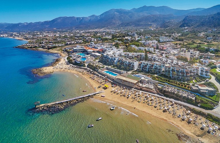Alexander Beach Hotel & Village Resort