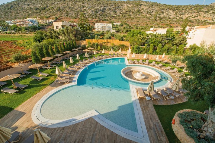 Cactus Royal Spa & Resort