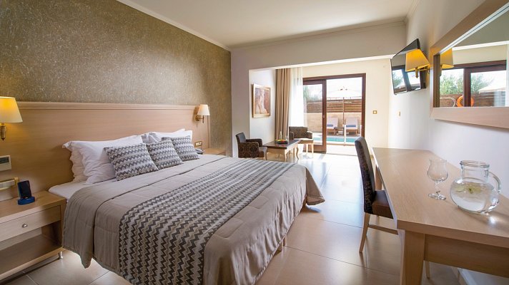 Cactus Royal Spa & Resort